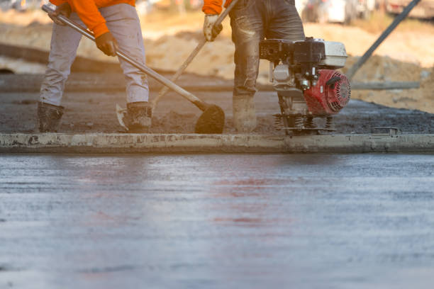 Best Concrete Sidewalk Installation in Breese, IL